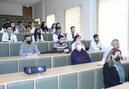 ADAU-da növbəti seminar Figen Zihnioğlu tərəfindən keçilib